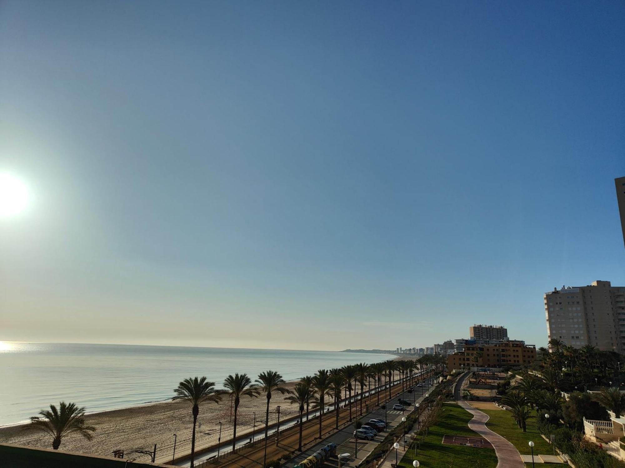 Seaside Beach-Lounge Alicante El Campello Exteriör bild
